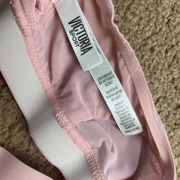 Lightweight by Victoria’s Secret Sports Bra 34C - Picture 9 of 14